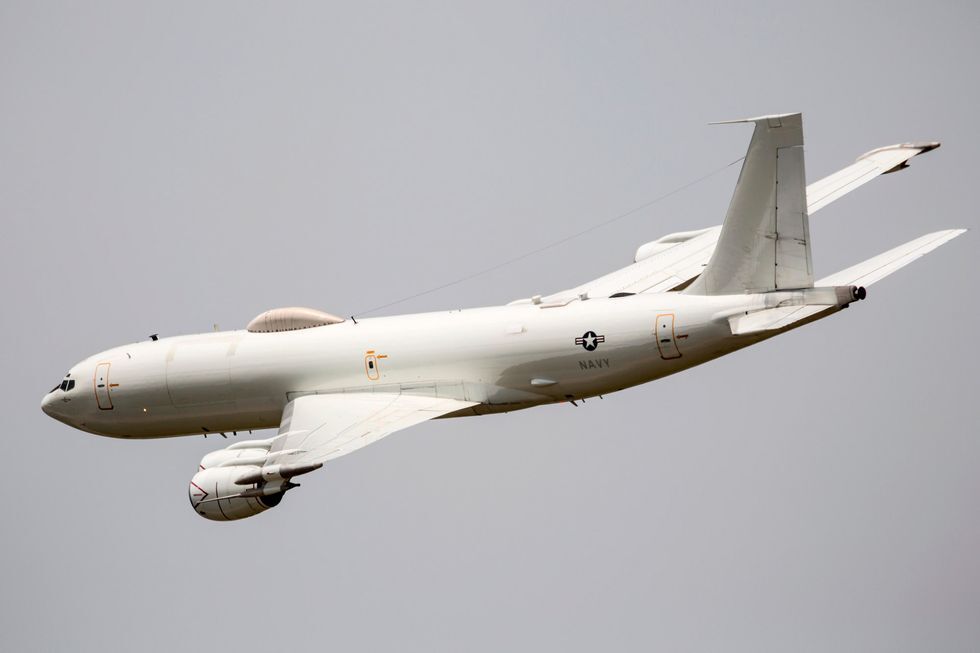 C-130؛ اگر جنگ هسته ای رخ دهد این هواپیما خطرناک ترین هواپیما در آسمان خواهد بود(+عکس)