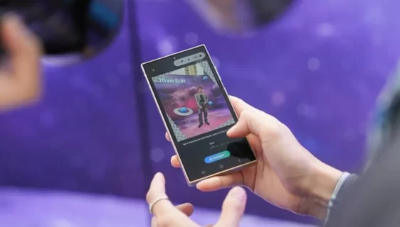 نمایشگر گلکسی S24 اولترا