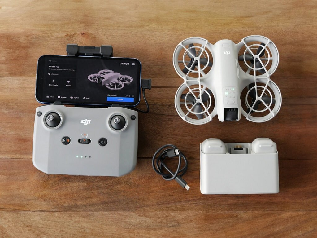1725615562 888 پهپاد DJI Neo با قیمت 199 دلار و اندازه کوچک