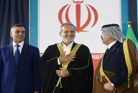 تیپ دکتر پزشکیان با عبای اهدا شده توسط شیوخ بصره +عکس