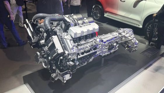 موتور V8