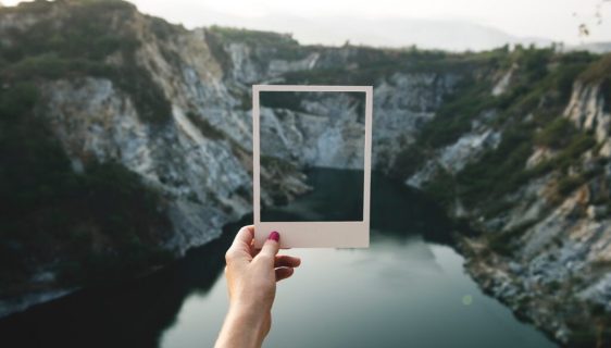 شما مدیریت می‌کنید یا رهبری؟ ۷ راز قدرتمند رهبران بزرگ