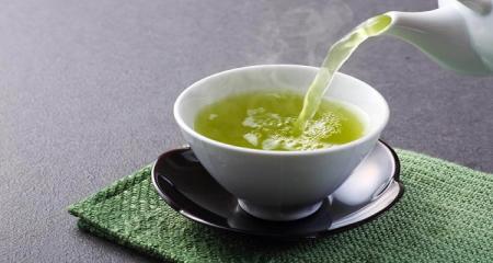 بهترین زمان نوشیدن چای سبز برای چربی سوزی