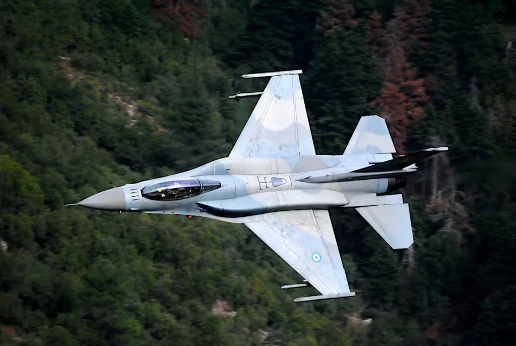 جنگنده F‑16 Fighting Falcon
